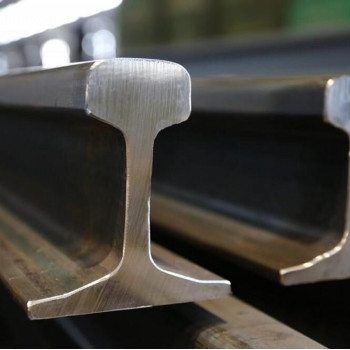 Рельс железнодорожный углеродистая сталь 1 гр. износа 25000 мм Р-65 в наличии в Кургане