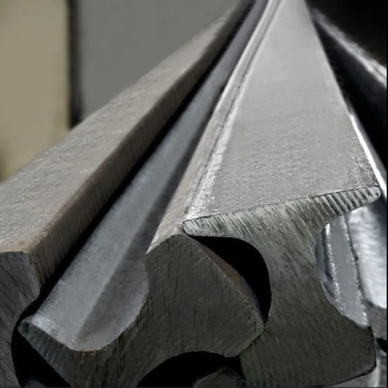 Подкрановый рельс А45 55 28,2 см2 сталь 900 DIN 536-1-1991 в наличии в Кургане